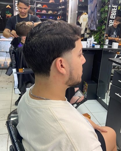 Corte Barbearia Bayron 12